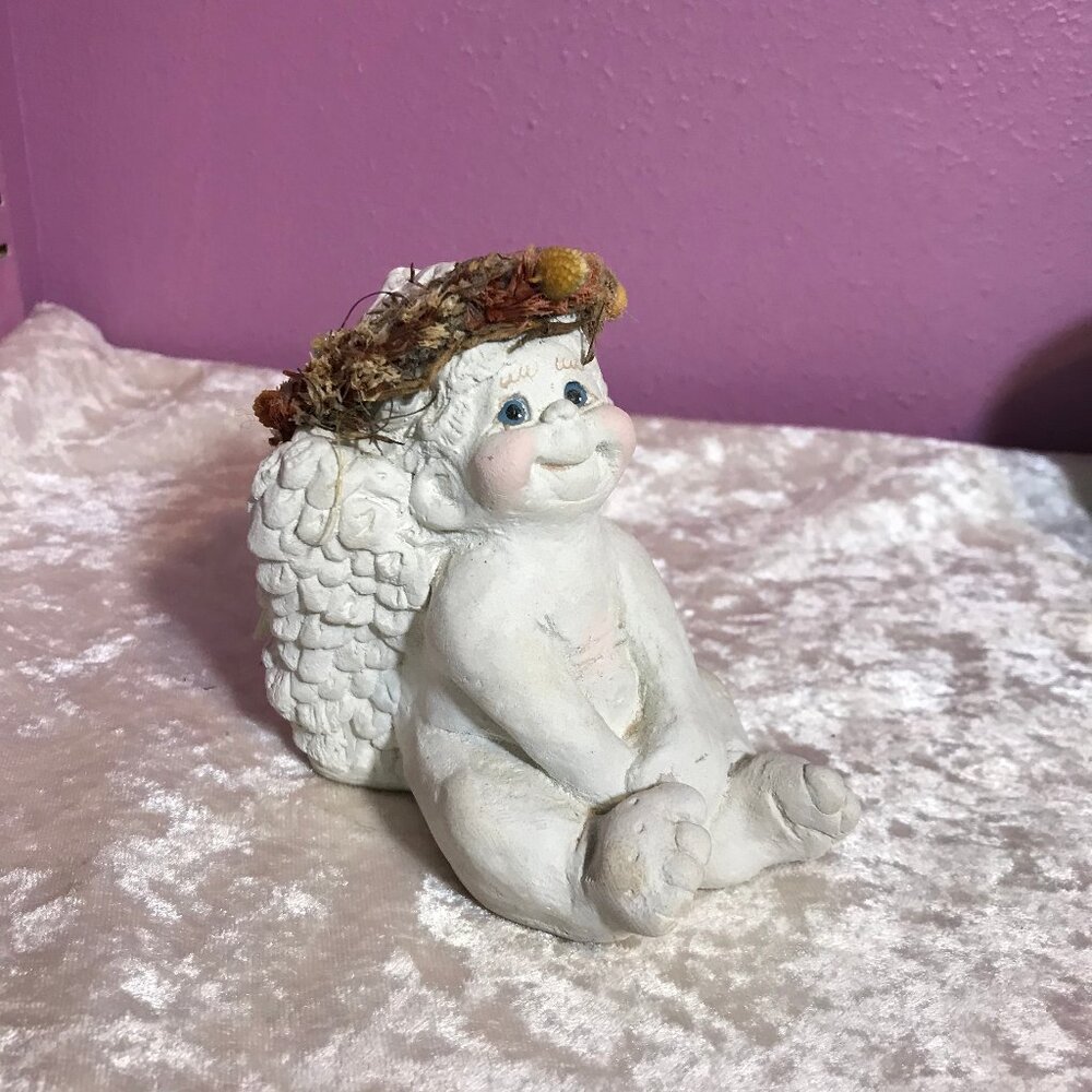 Dreamsicles DC101 Sitting Pretty Angel Statue Figure Home Decor EUC Cherub Cute